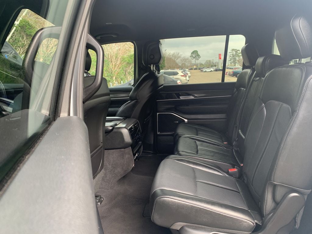 2024 Jeep Wagoneer L Series II