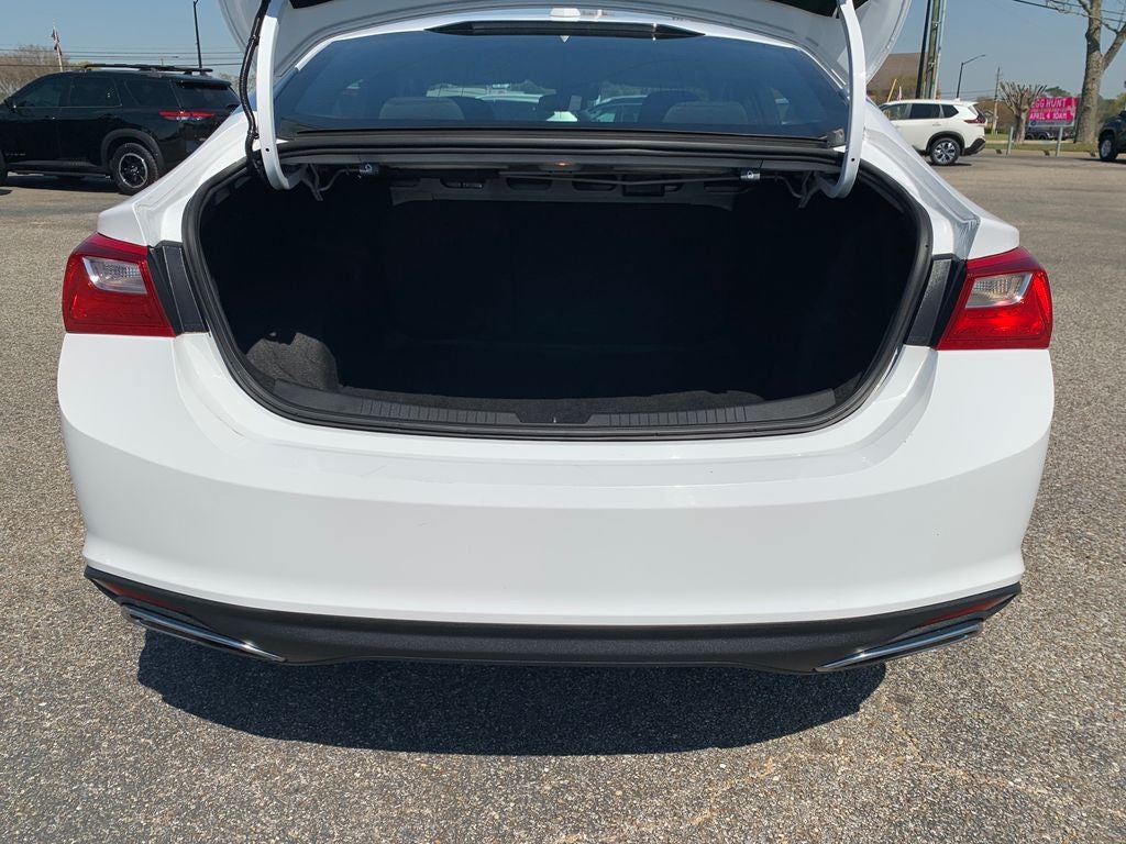 2023 Chevrolet Malibu RS