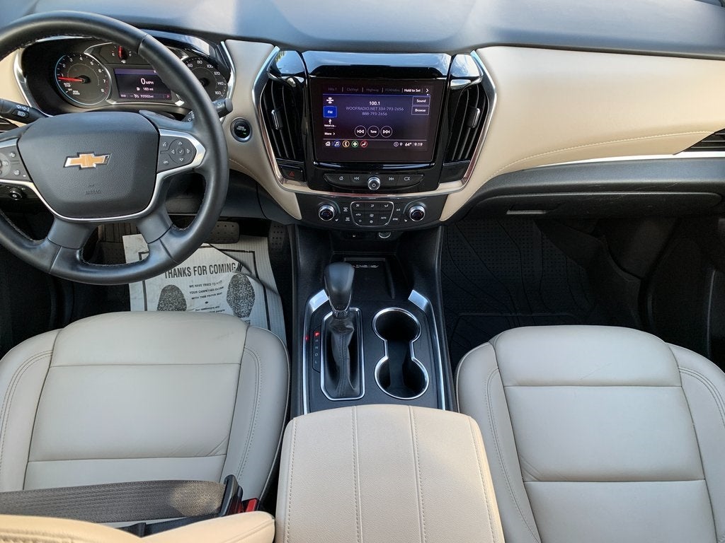 2023 Chevrolet Traverse LT Leather