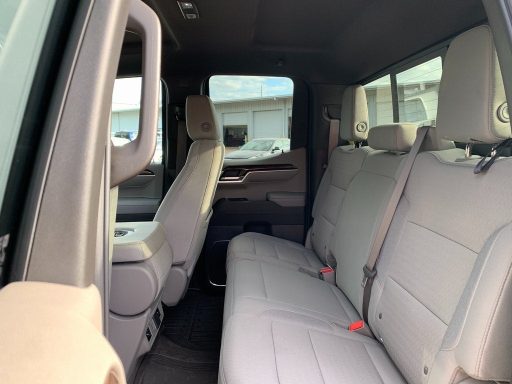 2025 GMC Sierra 1500 SLE