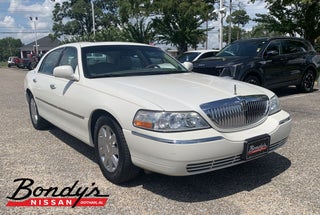 2004 Lincoln Town Car Ultimate