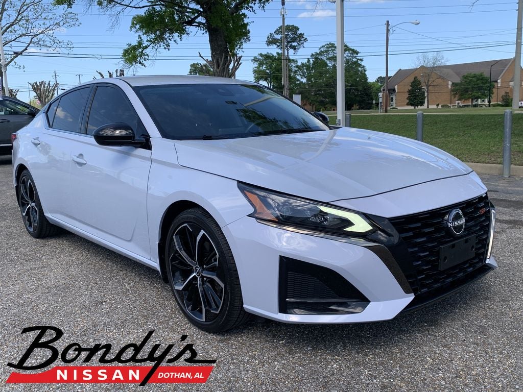 2023 Nissan Altima 2.5 SR