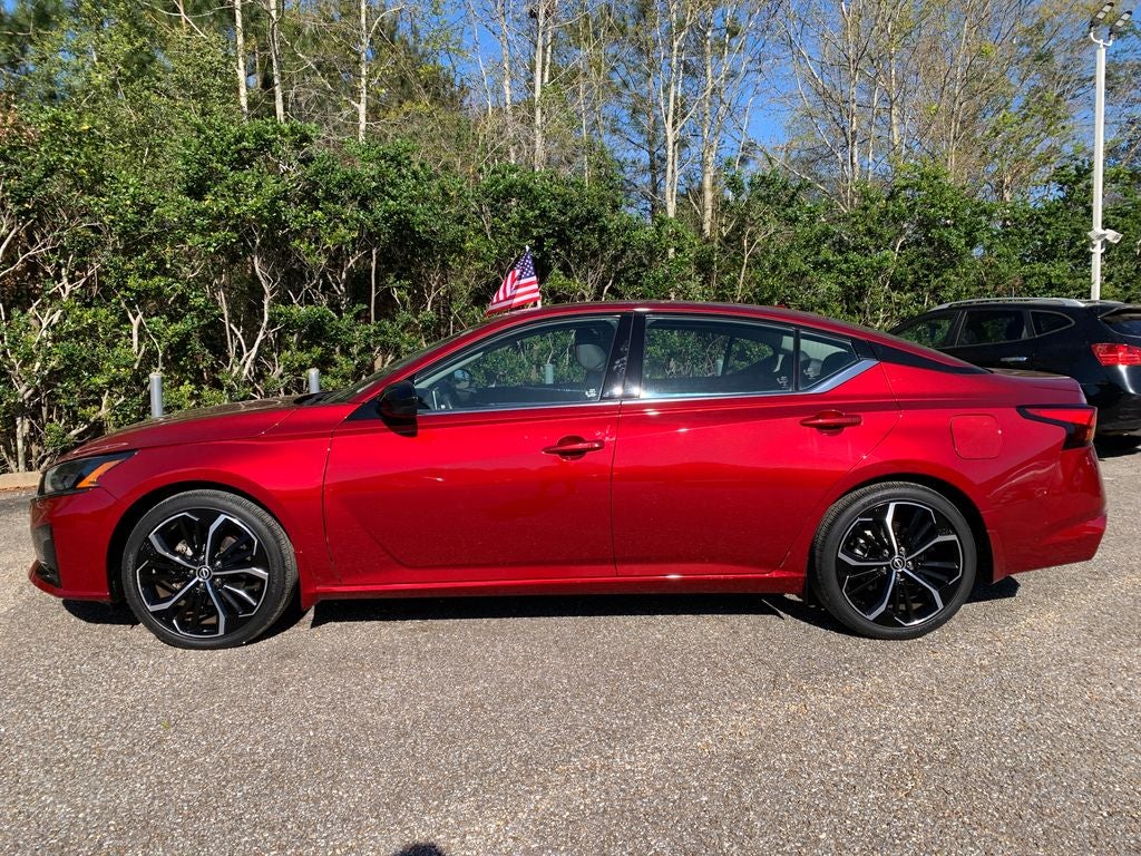 2023 Nissan Altima 2.5 SR