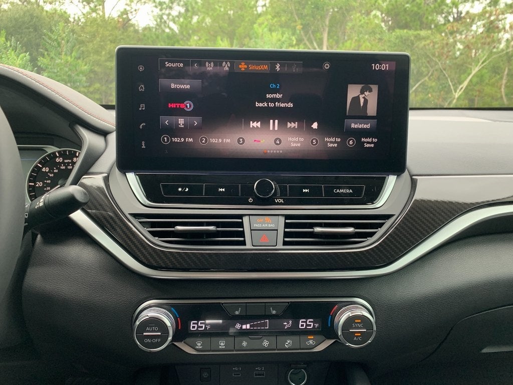 2025 Nissan Altima SR