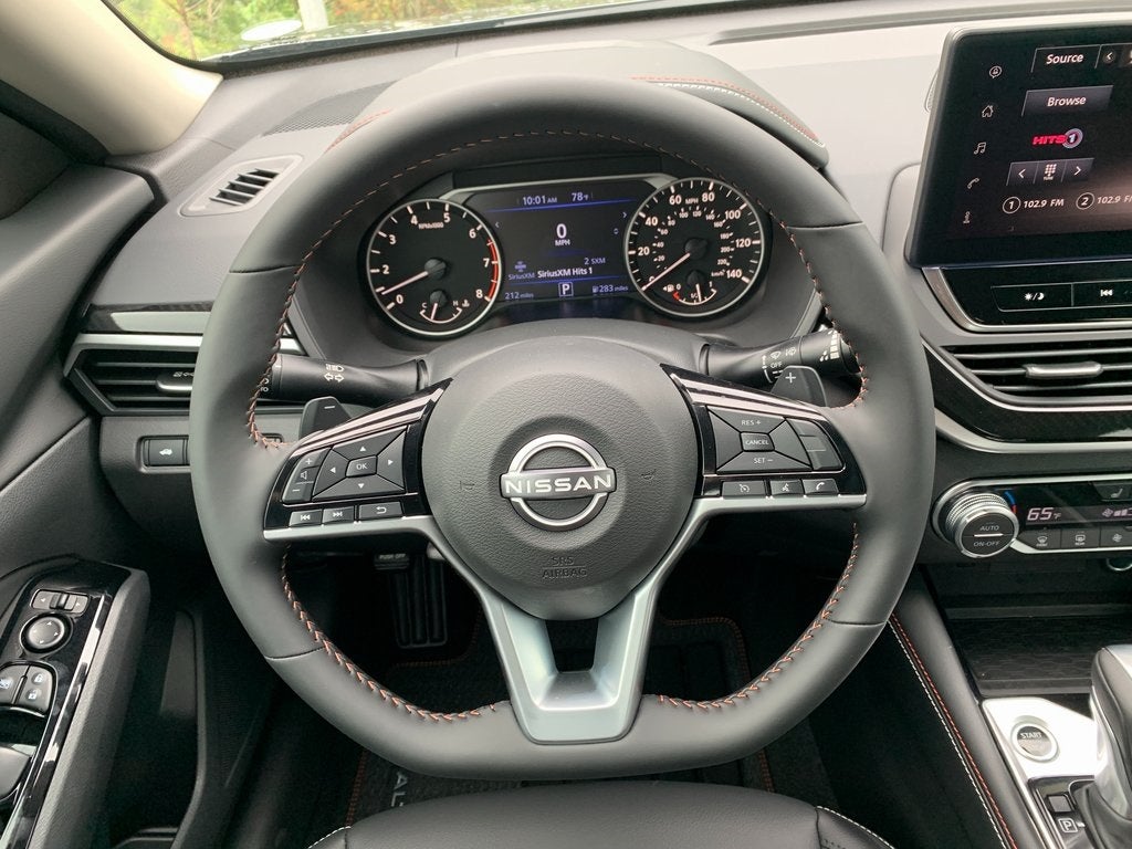 2025 Nissan Altima SR