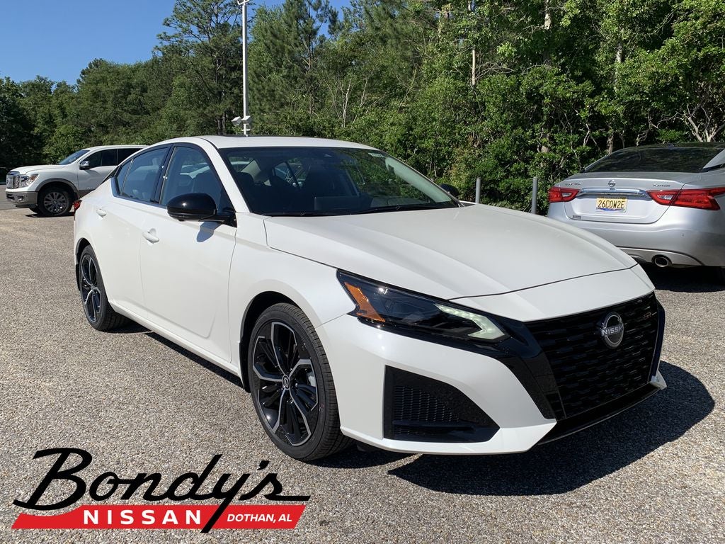 2026 Nissan Altima SR