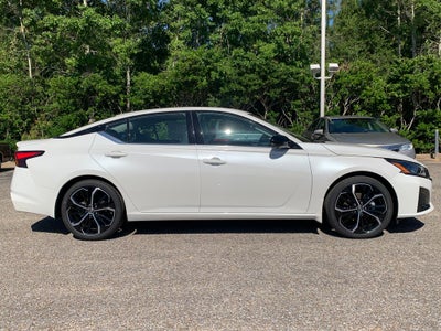 2026 Nissan Altima SR