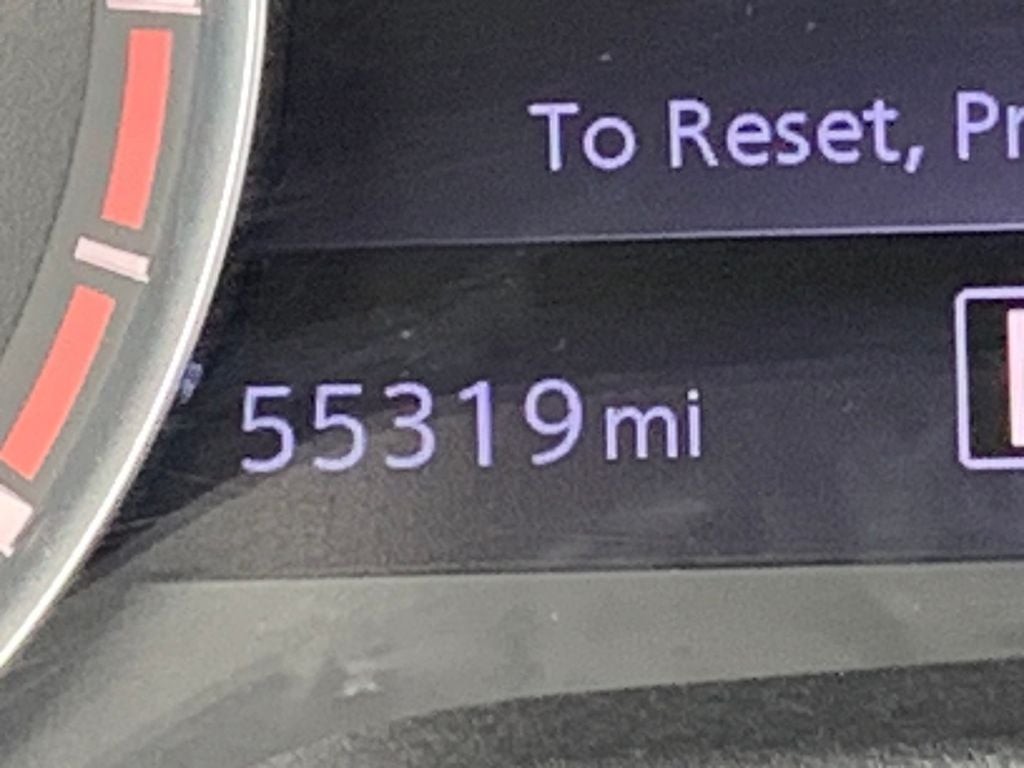 2023 Nissan Titan SV