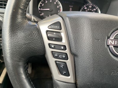 2023 Nissan Titan SV