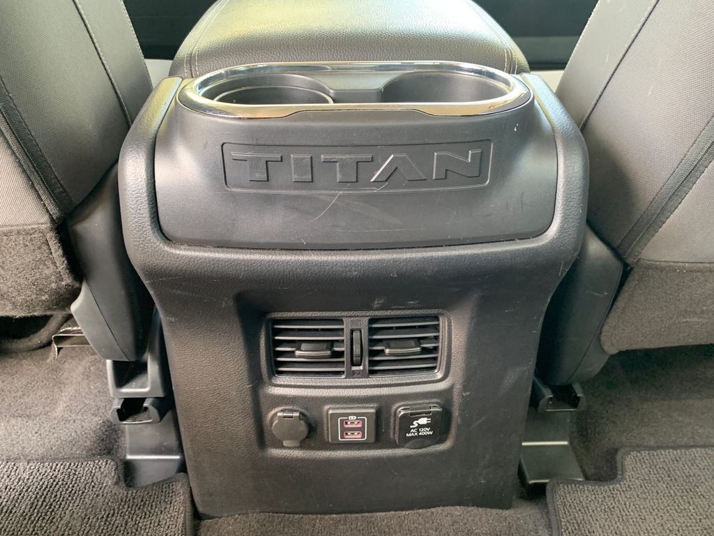 2023 Nissan Titan SV