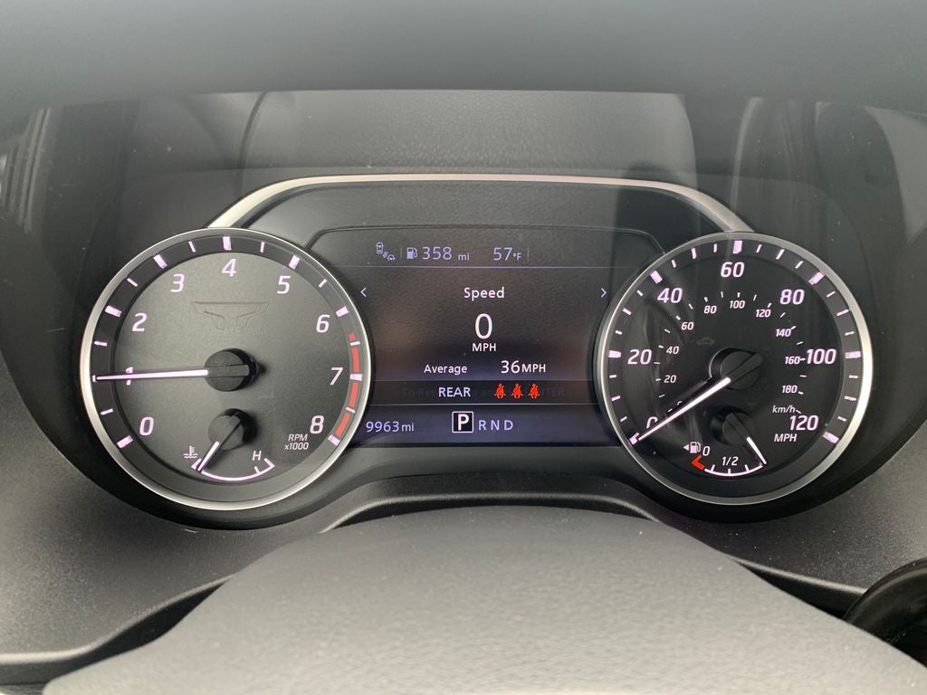 2024 Nissan Titan SV