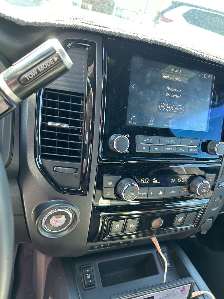 2024 Nissan Titan SV