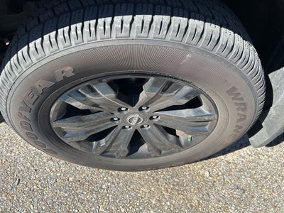 2024 Nissan Titan SV