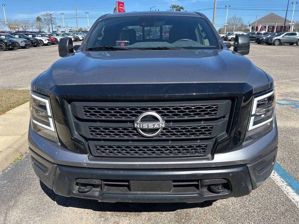 2024 Nissan Titan SV