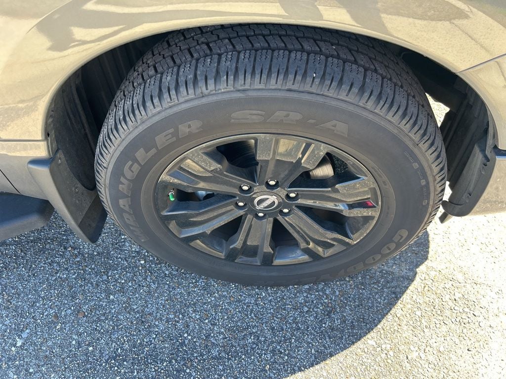 2024 Nissan Titan SV