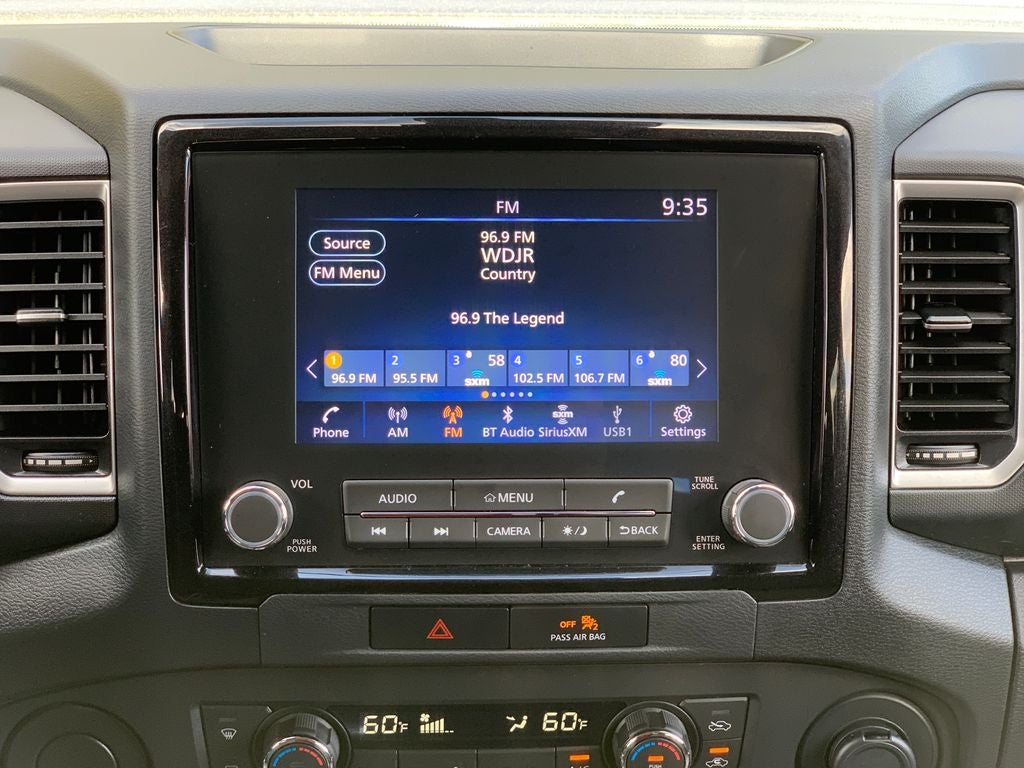 2023 Nissan Frontier SV