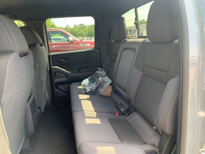2026 Nissan Frontier Crew Cab SV