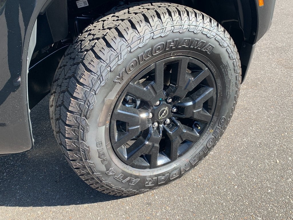 2026 Nissan Frontier Crew Cab SV