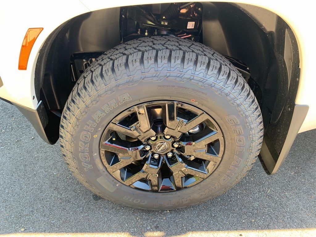 2026 Nissan Frontier Crew Cab SV