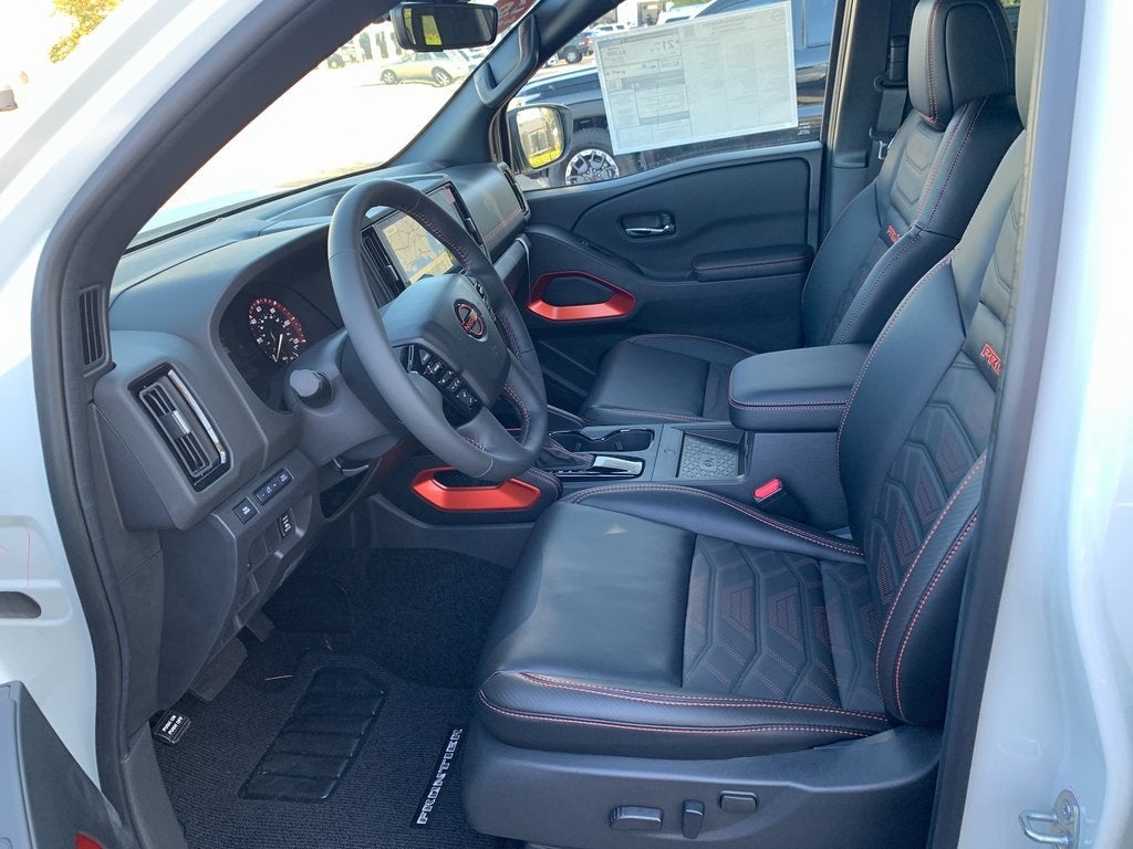 2025 Nissan Frontier Crew Cab PRO-X®