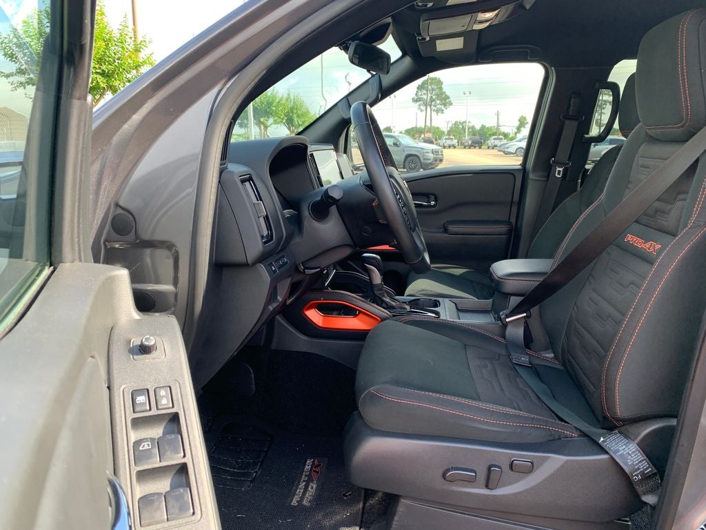 2025 Nissan Frontier PRO-4X