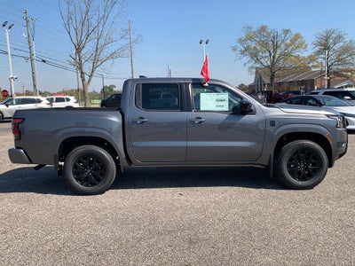 2026 Nissan Frontier Crew Cab SV