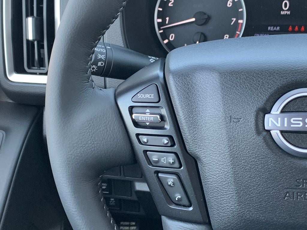 2026 Nissan Frontier Crew Cab SV