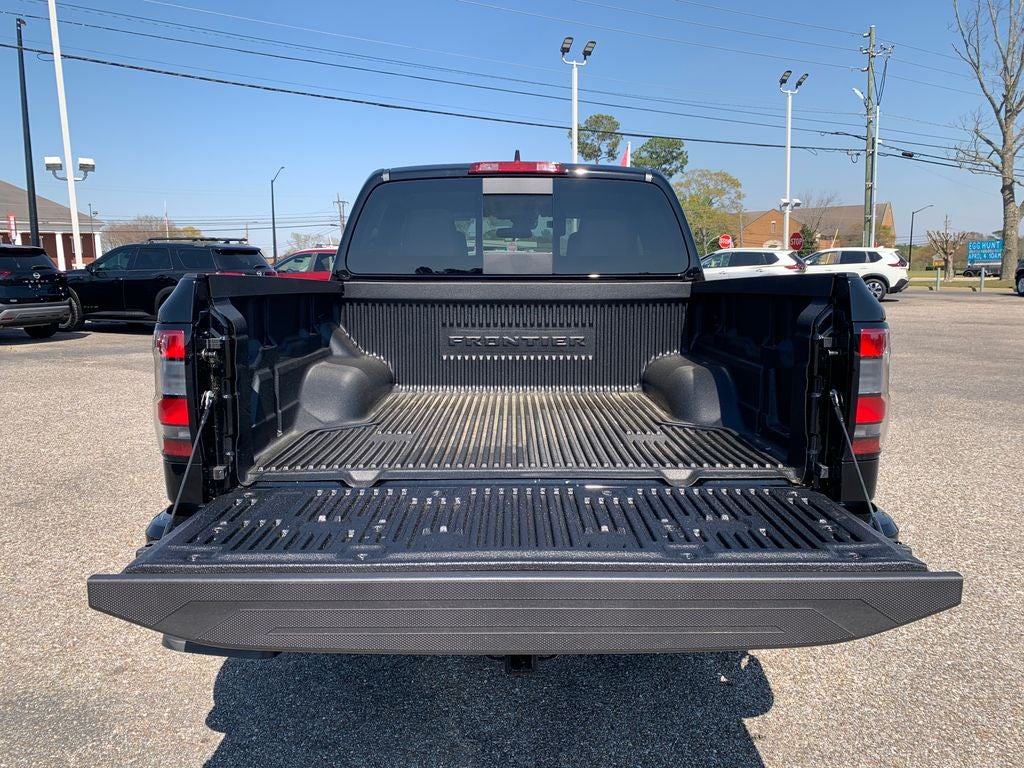 2026 Nissan Frontier Crew Cab SV