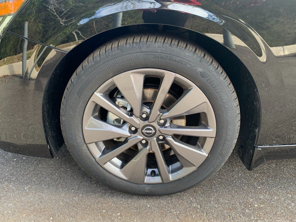 2026 Nissan Sentra SL