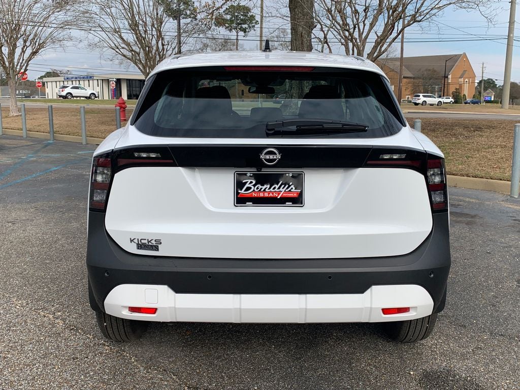 2026 Nissan Kicks S