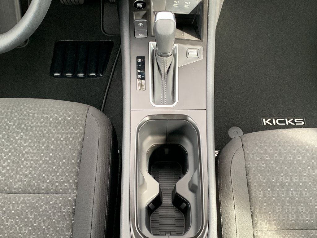 2026 Nissan Kicks S