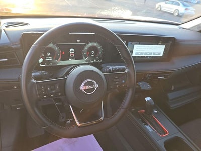 2025 Nissan Kicks SR