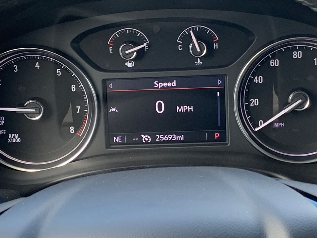 2023 Buick Enclave Essence