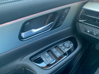 2026 Nissan N/A Platinum