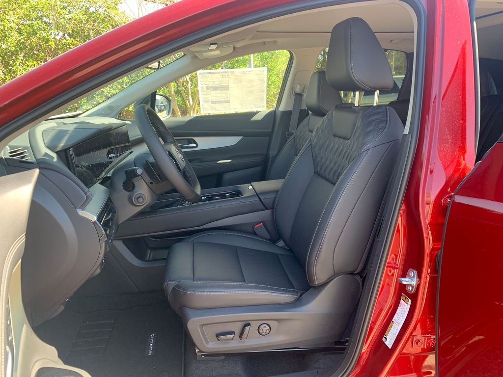 2026 Nissan N/A Platinum