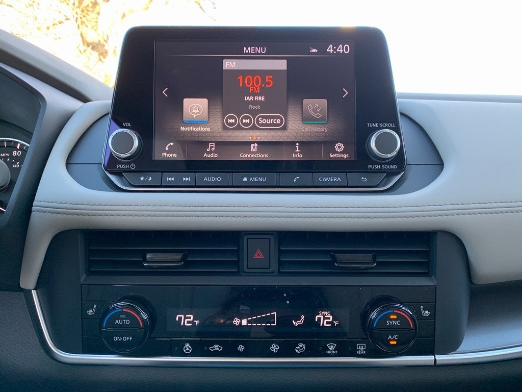 2026 Nissan Rogue SV