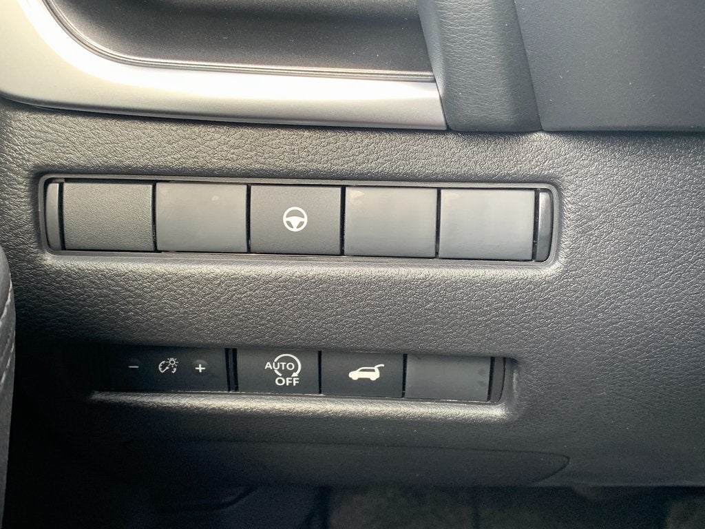 2026 Nissan Rogue Dark Armor™