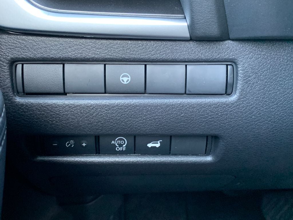 2026 Nissan Rogue Dark Armor™