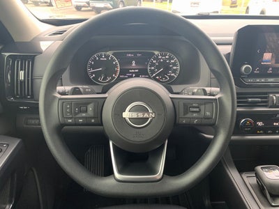 2025 Nissan Pathfinder S