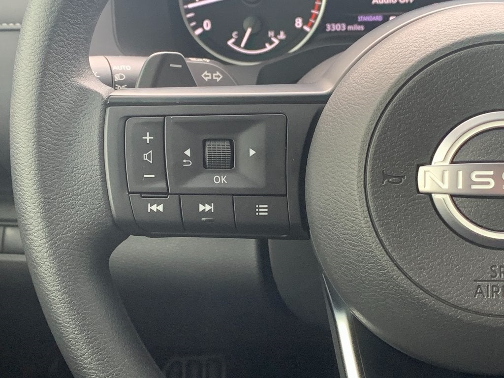 2025 Nissan Pathfinder S