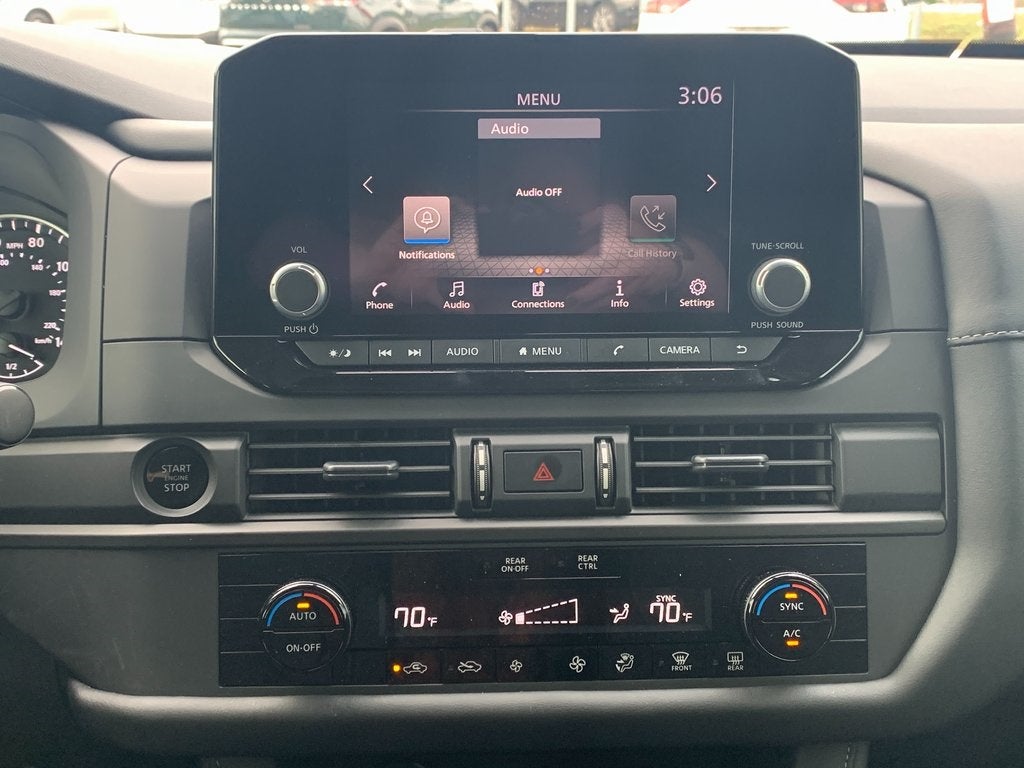 2025 Nissan Pathfinder S