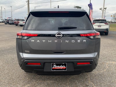 2025 Nissan Pathfinder S