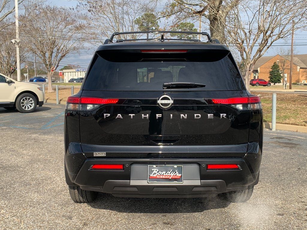2026 Nissan Pathfinder SV
