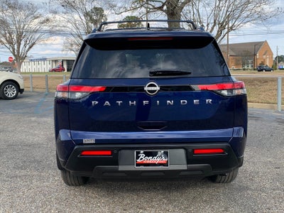 2026 Nissan Pathfinder SV