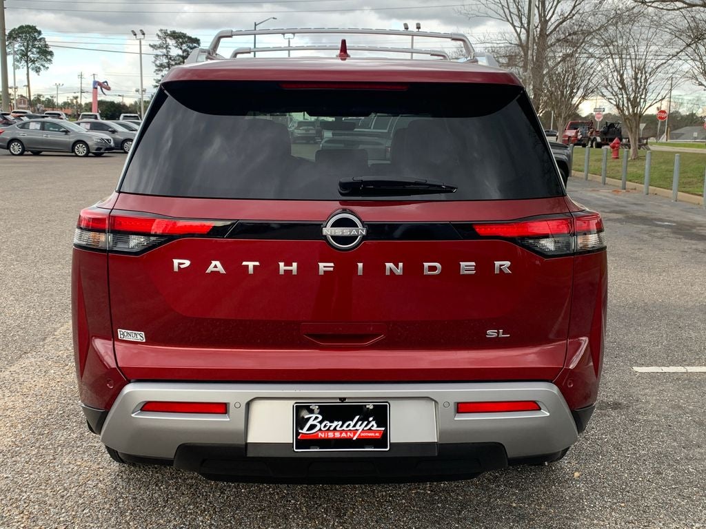 2025 Nissan Pathfinder SL