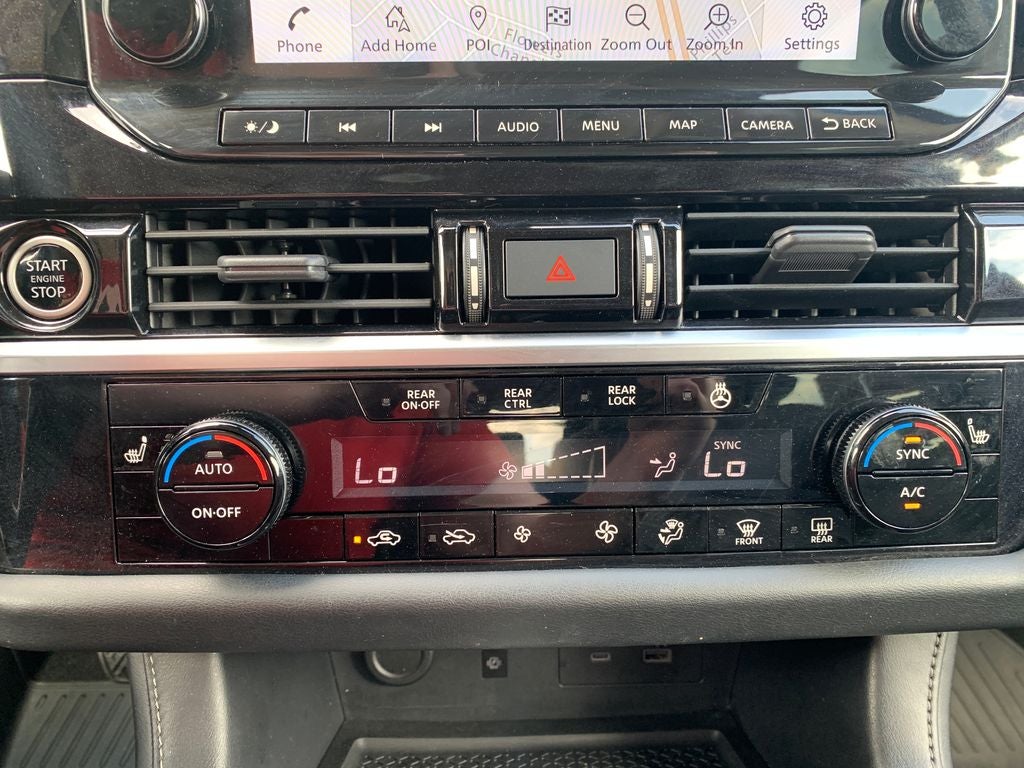 2022 Nissan Pathfinder SL