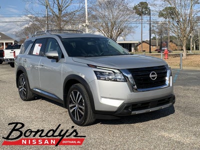 2024 Nissan Pathfinder Platinum