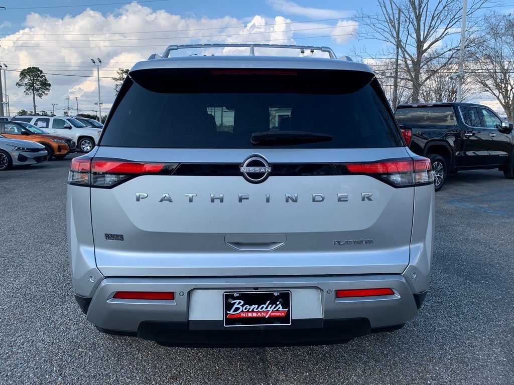 2024 Nissan Pathfinder Platinum
