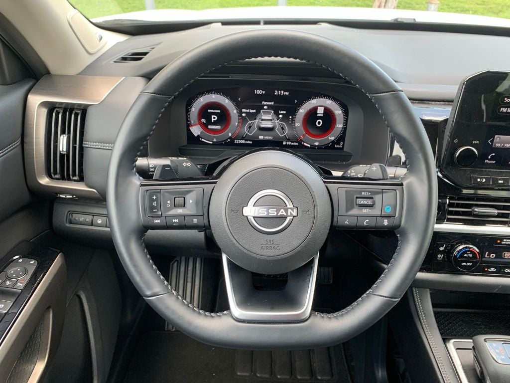 2025 Nissan Pathfinder Platinum