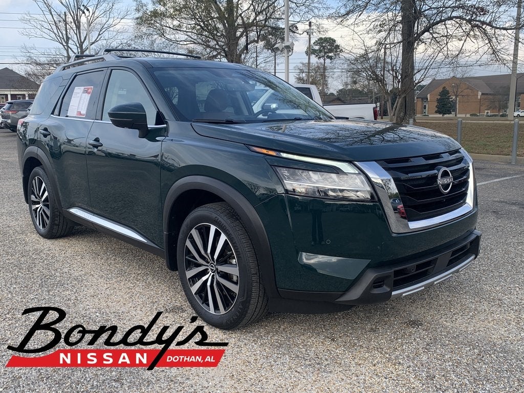 2024 Nissan Pathfinder Platinum